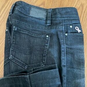 White House, black market, Breast Cancer awareness, black jeans. Size 0R
